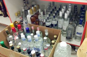 нелегальная алкогольная продукции 19