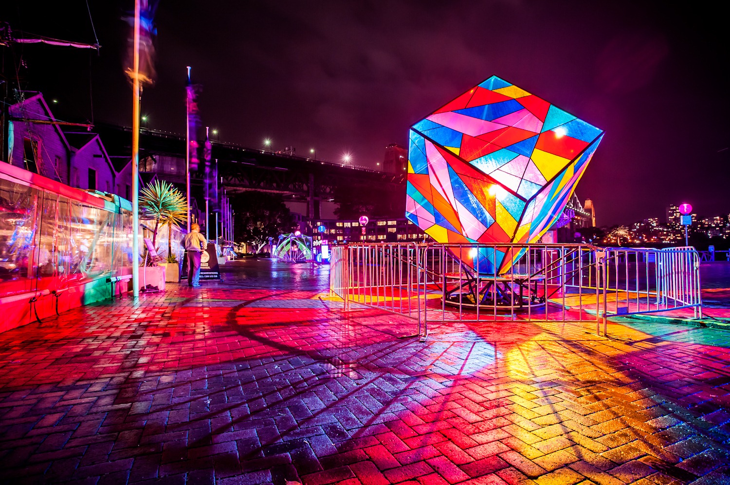 Южное яркое. Фестиваль света vivid Sydney. Фестиваль света vivid Sydney в городе Сидней. Светодинамический куб парк Горького. Festival of Lights Австралия.